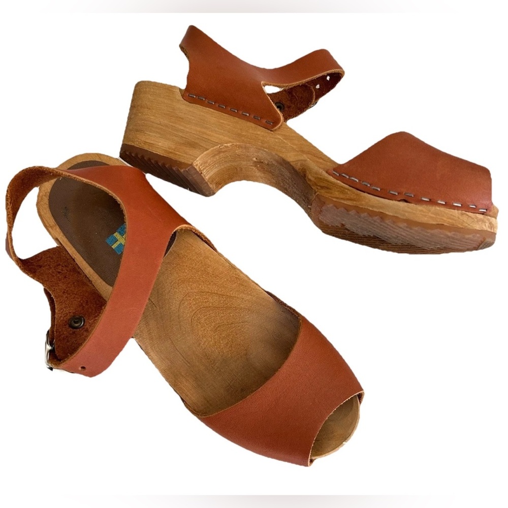 MIA Anja Women's US 7.5 (38) Swedish Clog Sandals Luggage Brown Leather Peep Toe